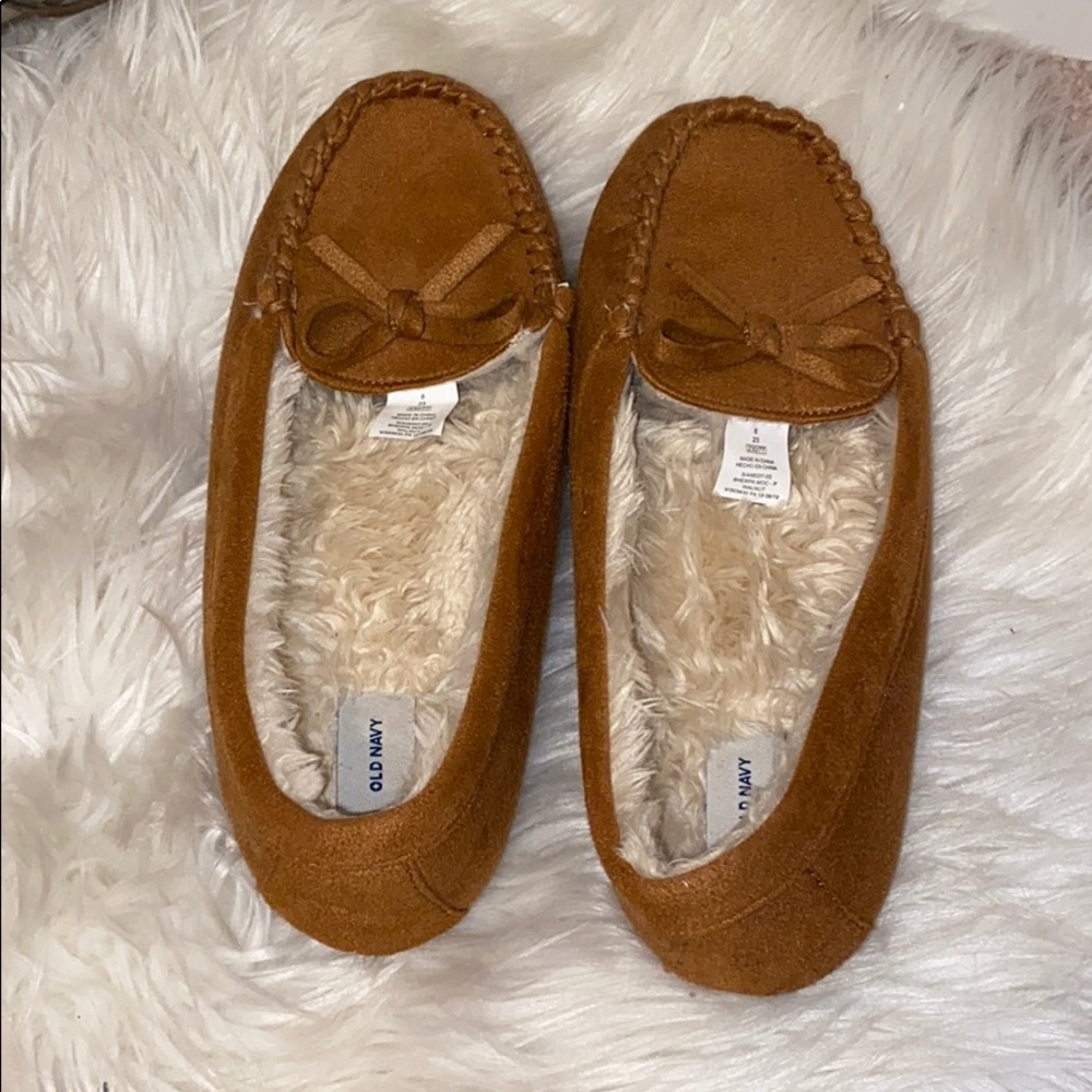 Moccasin  slippers